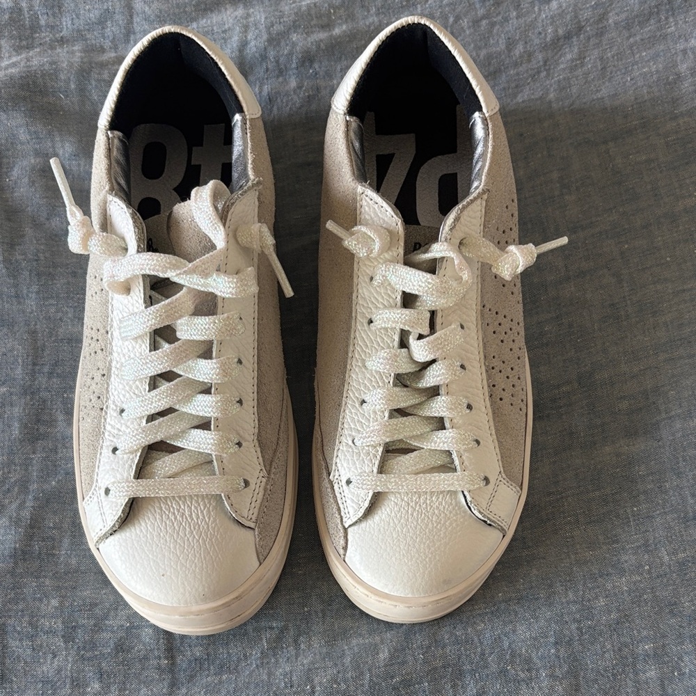 White Leather Sneakers P448